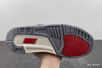 EyeCatching x 365 Travis Jordan Scott 3 Air CK9246-188 0709